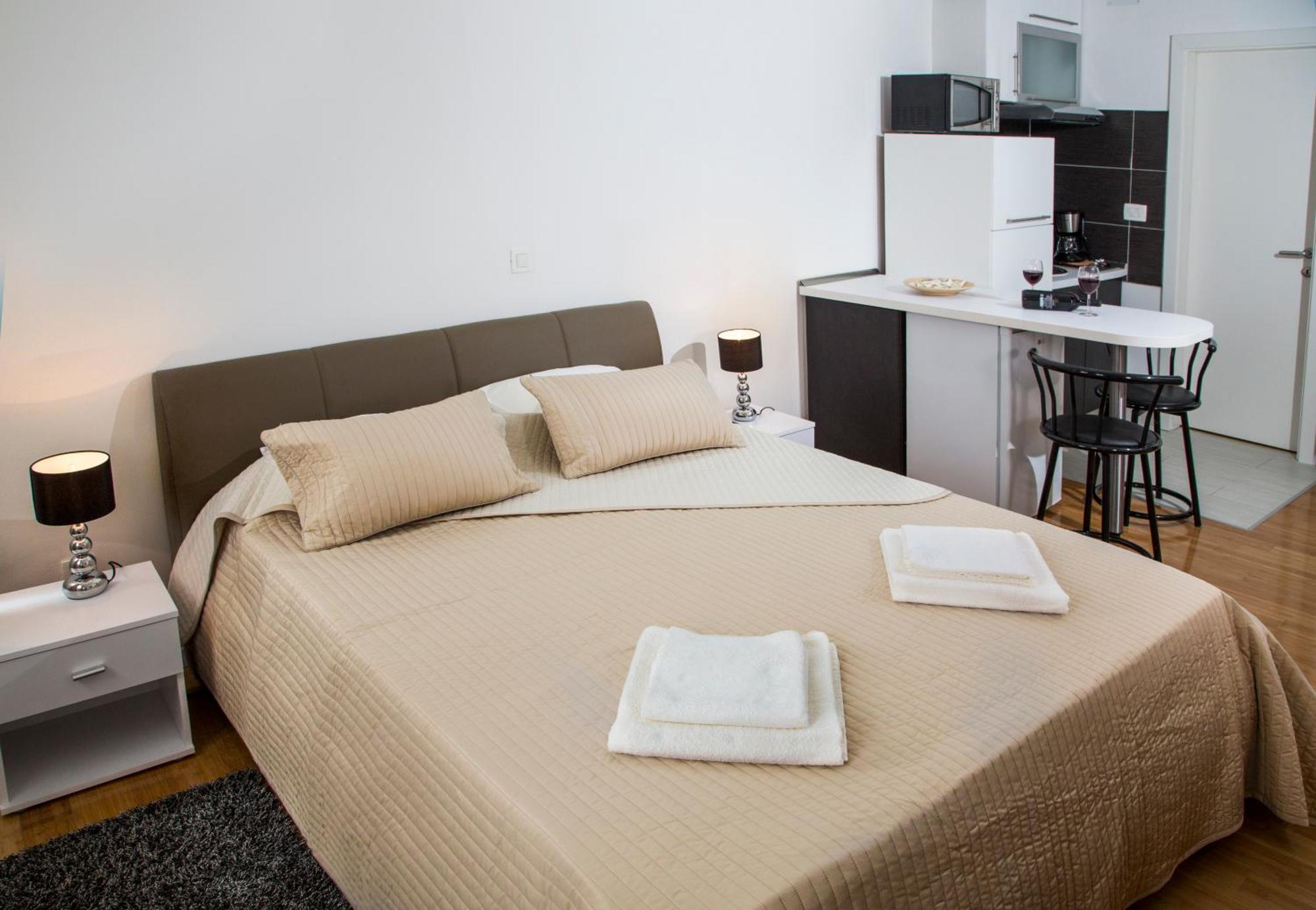 Apartment Victoria II ดูบรอฟนิก ภายนอก รูปภาพ